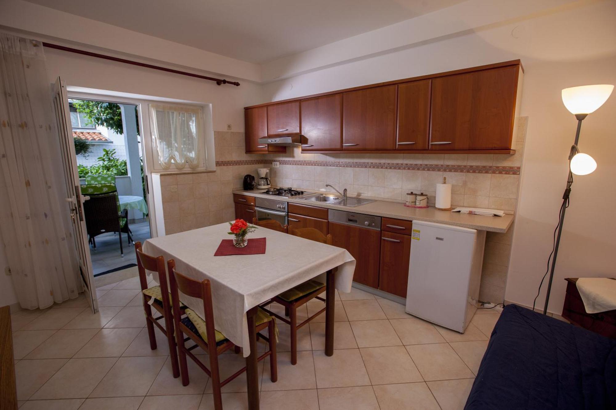 Ban Apartment *