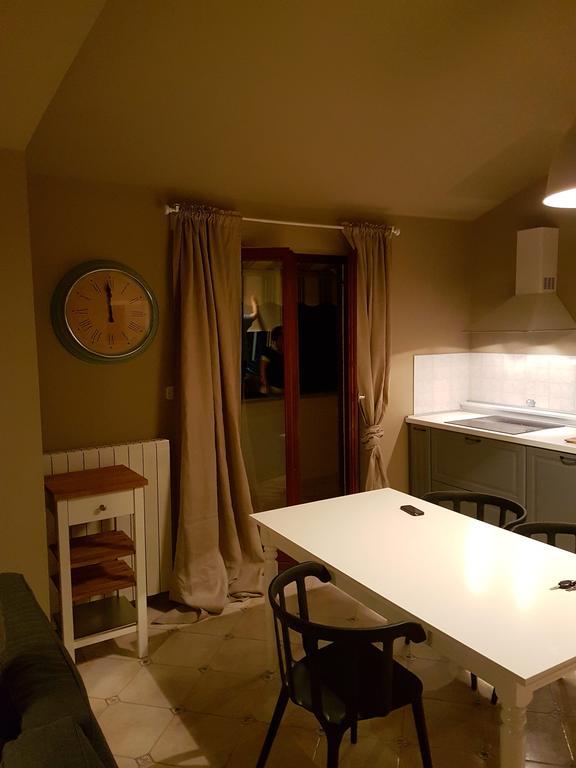 Apartment Ban *